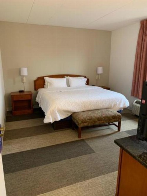 Comfort Inn & Suites Mt. Holly - Westampton - image 15