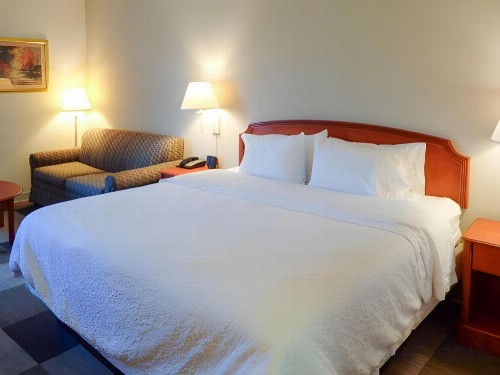 Comfort Inn & Suites Mt. Holly - Westampton - image 39