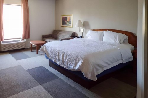 Comfort Inn & Suites Mt. Holly - Westampton - image 41