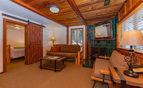 Cooper Spur Mountain Resort - image 47