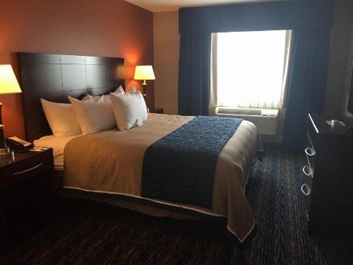 Grandstay Hotel and Suites - image 4