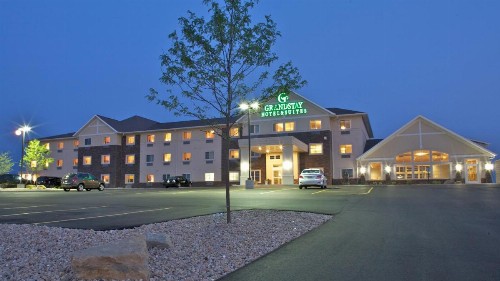 Grandstay Hotel and Suites - image 6