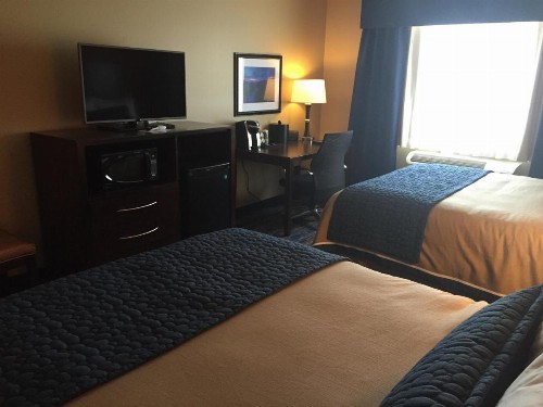 Grandstay Hotel and Suites - image 7