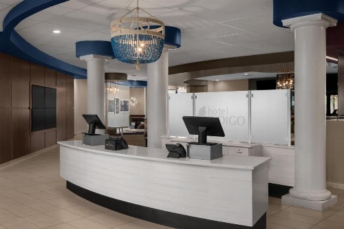 Hotel Indigo Charleston - Mount Pleasant an IHG Hotel - image 2