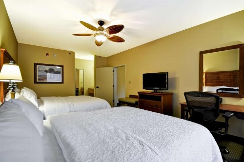 Hampton Inn & Suites Charleston/Mt. Pleasant-Isle Of Palms - image 36