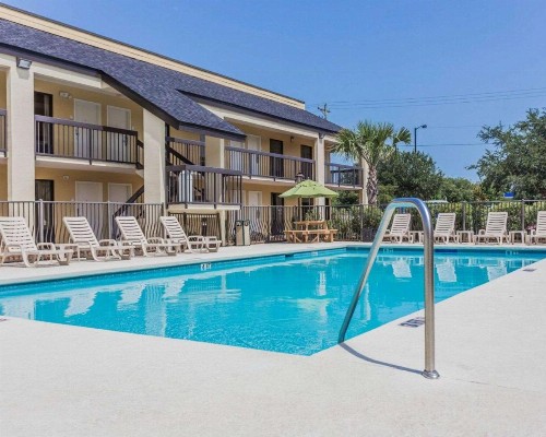 Quality Inn Mt. Pleasant – Charleston - image 15