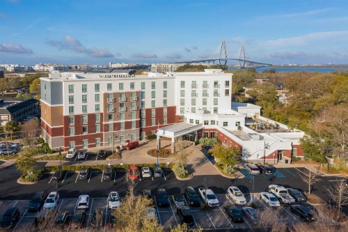 Hilton Garden Inn Charleston / Mt. Pleasant - image 15