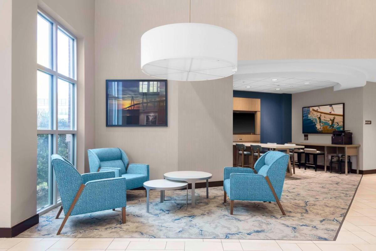 Hilton Garden Inn Charleston / Mt. Pleasant - image 4