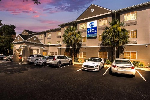 Best Western Patriots Point