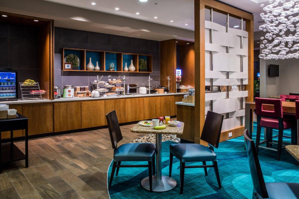 SpringHill Suites by Marriott Charleston Mount Pleasant - image 5