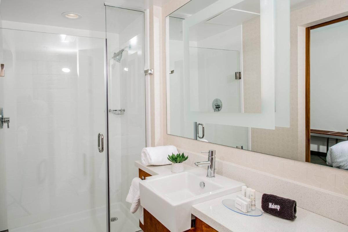 SpringHill Suites by Marriott Charleston Mount Pleasant - image 6