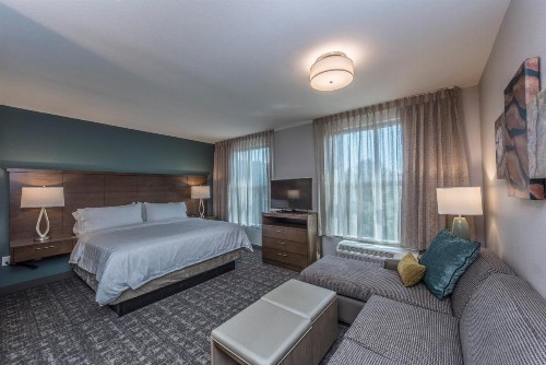 Staybridge Suites - Charleston - Mount Pleasant an IHG Hotel - image 15