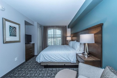 Staybridge Suites - Charleston - Mount Pleasant an IHG Hotel - image 25