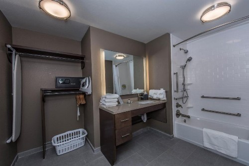 Staybridge Suites - Charleston - Mount Pleasant an IHG Hotel - image 37