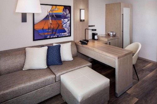 Hyatt Place Mount Pleasant Towne Centre - image 2