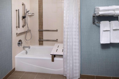 Hyatt Place Mount Pleasant Towne Centre - image 22