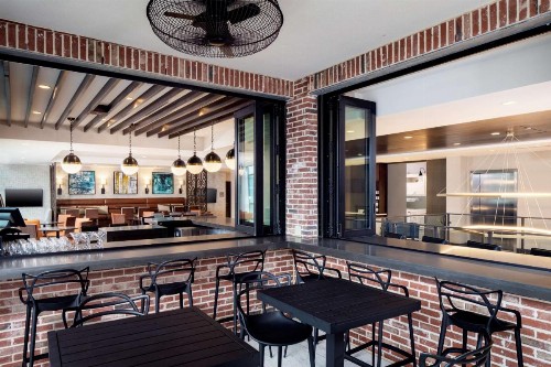 Hyatt Place Mount Pleasant Towne Centre - image 7