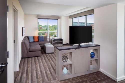 Hyatt House Charleston/Mount Pleasant - image 25