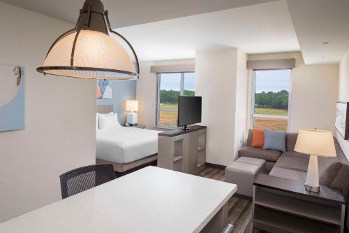 Hyatt House Charleston/Mount Pleasant - image 50