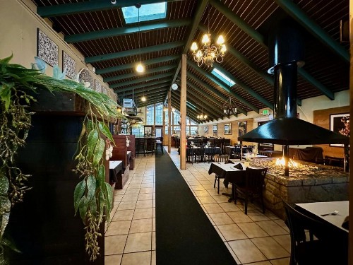 Shasta Inn - image 22