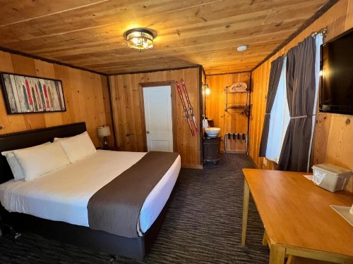 Shasta Inn - image 9