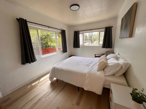 Alpine Lodge - image 17