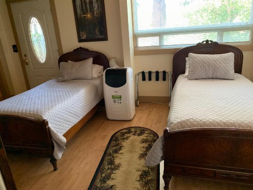 Mount Shasta Ranch Bed and Breakfast - image 34
