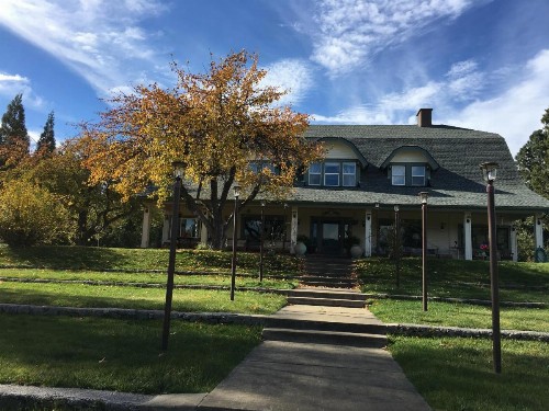 Mount Shasta Ranch Bed and Breakfast - image 40