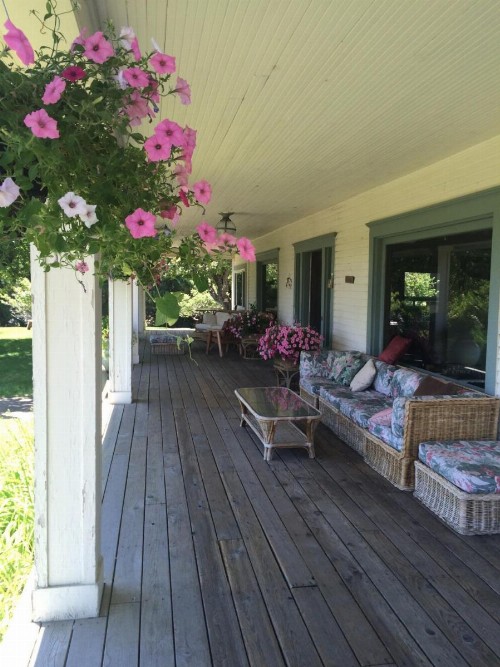 Mount Shasta Ranch Bed and Breakfast - image 46