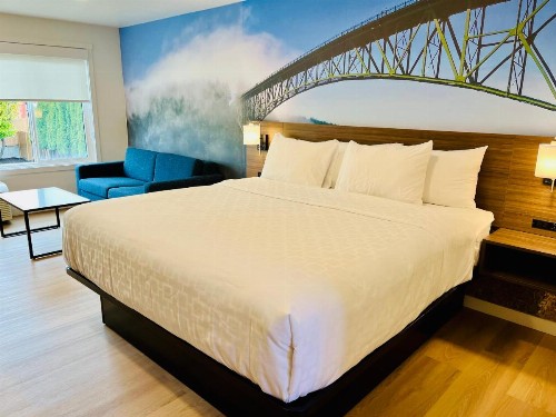 Best Western College Way Inn - image 5