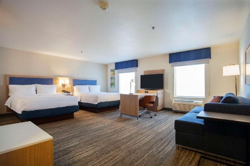 Hampton Inn & Suites Mountain Home - image 16