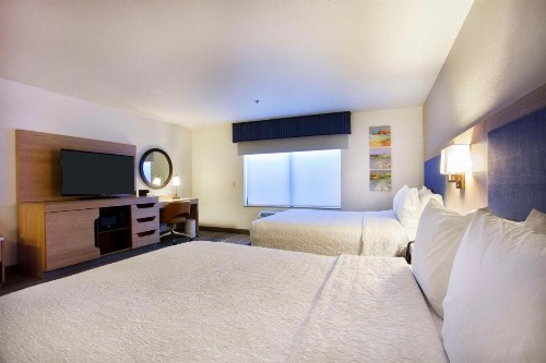 Hampton Inn & Suites Mountain Home - image 17
