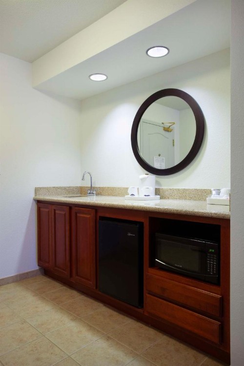 Hampton Inn & Suites Mountain Home - image 18