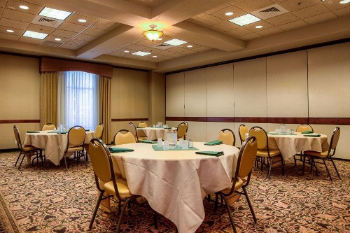 Hampton Inn & Suites Mountain Home - image 26