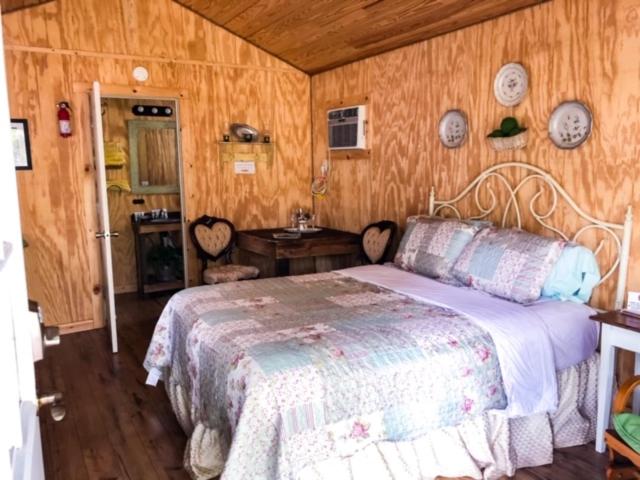 Cowboys and Angels Retreat - main image