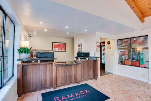 Ramada by Wyndham Mountain View - image 22