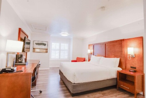 Ramada by Wyndham Mountain View - image 45