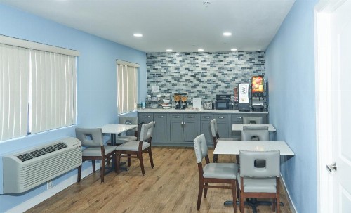 Americas Best Value Inn - Mountain View - image 14