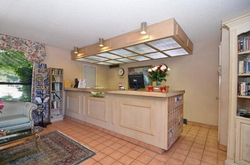 County Inn - image 13