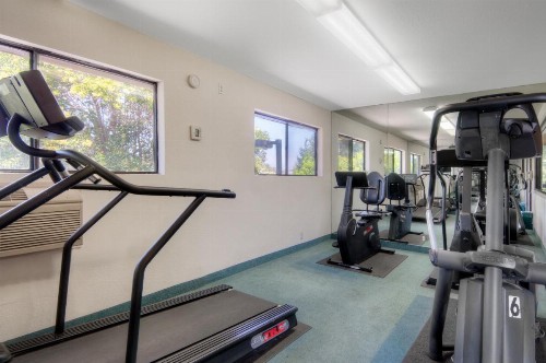 County Inn - image 25