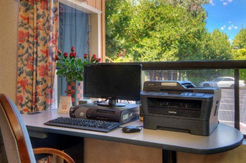 County Inn - image 27