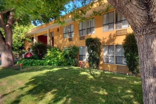 County Inn - image 36