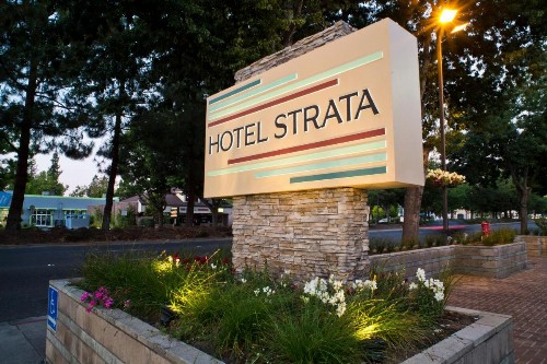 Hotel Strata - image 48