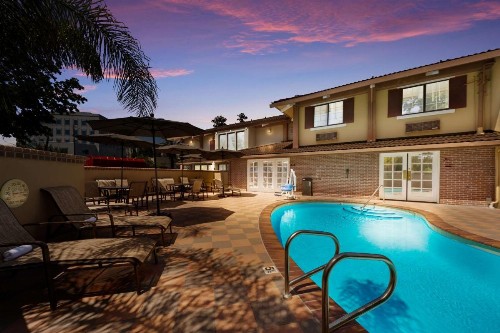 SureStay Plus Hotel by Best Western Mountain View - image 5