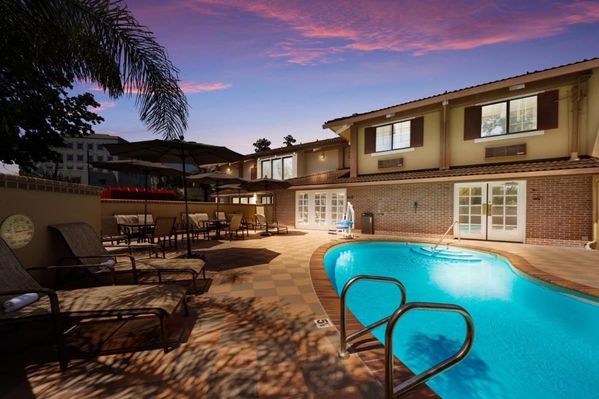 SureStay Plus Hotel by Best Western Mountain View - image 5