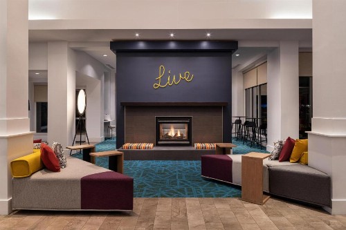 Aloft Mountain View - image 22