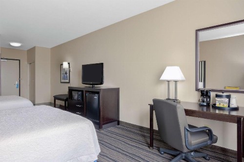 Hampton Inn & Suites Mountain View - image 17