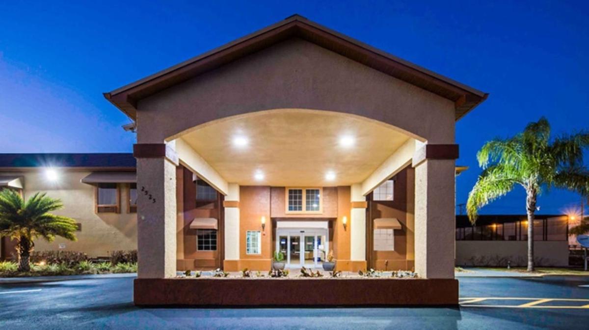 Best Western Mulberry Hotel - main image