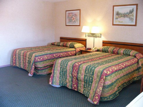 Valley Motel - image 12