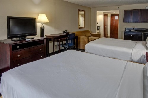 Holiday Inn Express Murfreesboro Central an IHG Hotel - image 10